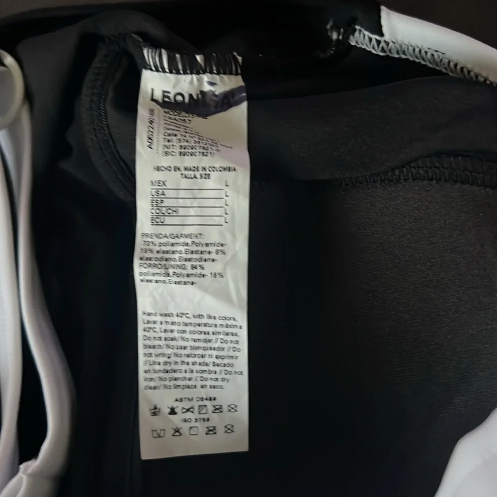 LEONISA One Piece Swimsuit with Slimming Compression - Picture 8 of 11